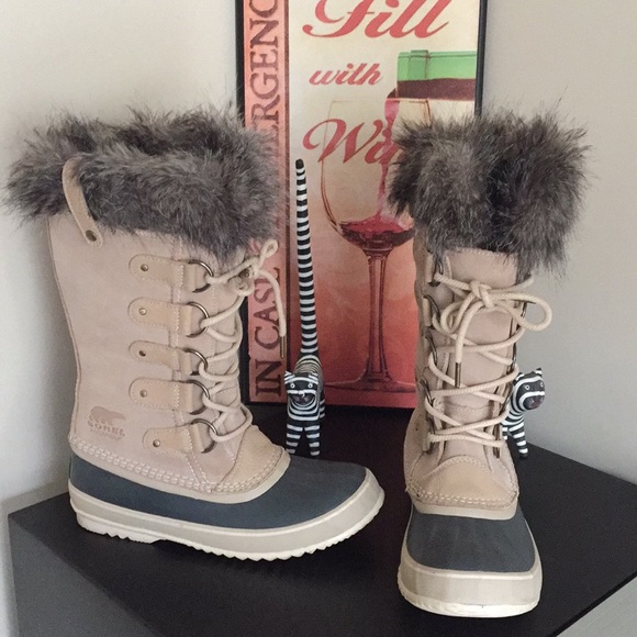 Sorel Shoes - Joan of Arctic Sorel EUC sz 10 TTS